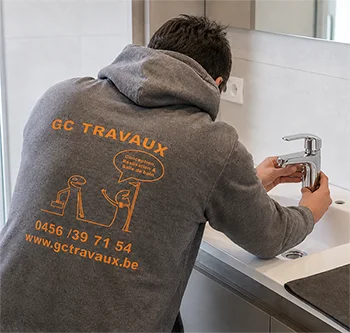 Robinet usé à remplacer par GC Travaux à Florennes, Gerpinnes ou Charleroi